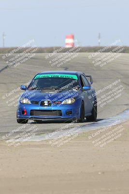 media/Nov-09-2024-GTA Finals Buttonwillow (Sat) [[c24c1461bf]]/Group 4/Session 3 (Outside Grapevine)/